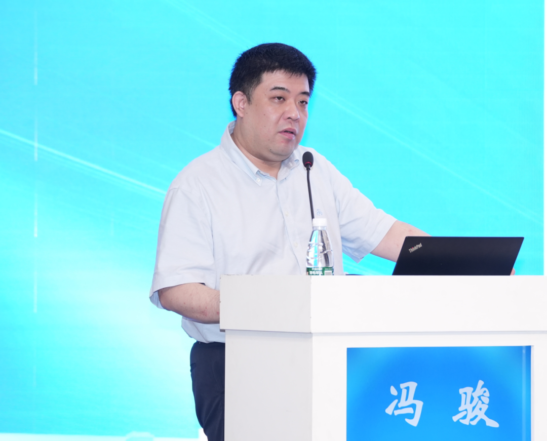 上海市卫生健康委信息化管理处副处长冯骏